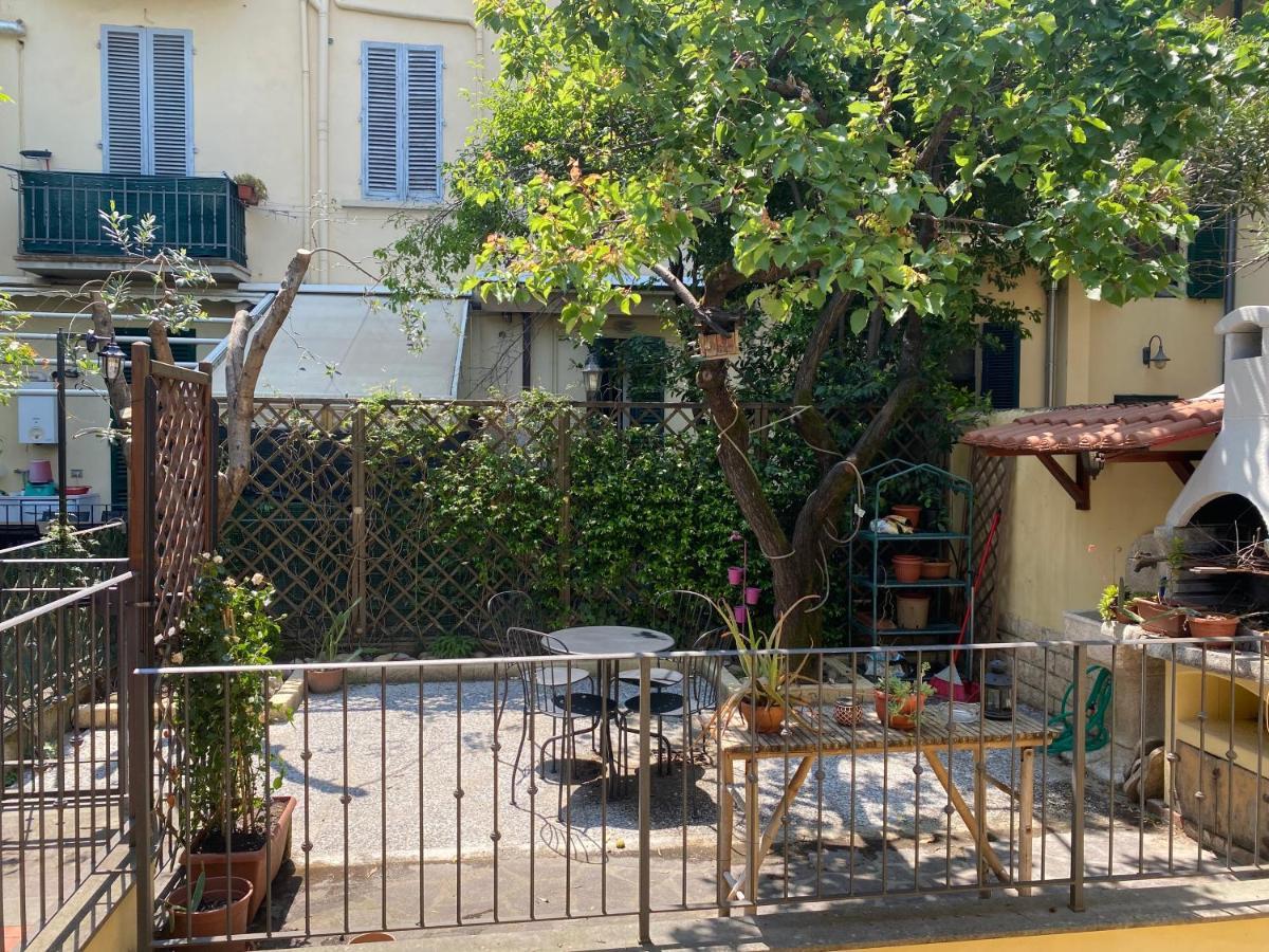 Appartamento Indipendente Con Giardino Fralu ฟลอเรนซ์ ภายนอก รูปภาพ